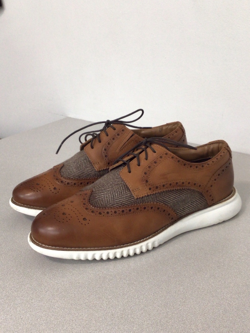 Thomas & Vine Mens Wilder Wingtip Derby Shoes size 9.5M Cognac Leather